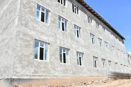 В Нарыне строится дополнительный корпус школы имени В. Чкалова