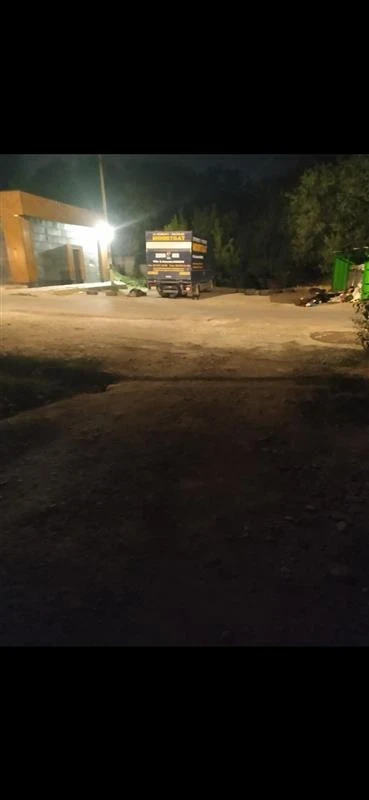 Call-центр: на муниципальной земле устроили платную стоянку для грузовиков