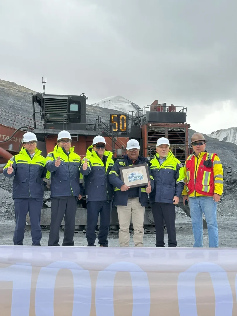 Месторождение Кумтор посетил вице-президент Hitachi