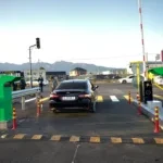 Садыр Жапаров осмотрел автовокзал в Балыкчы после капитальной реконструкции