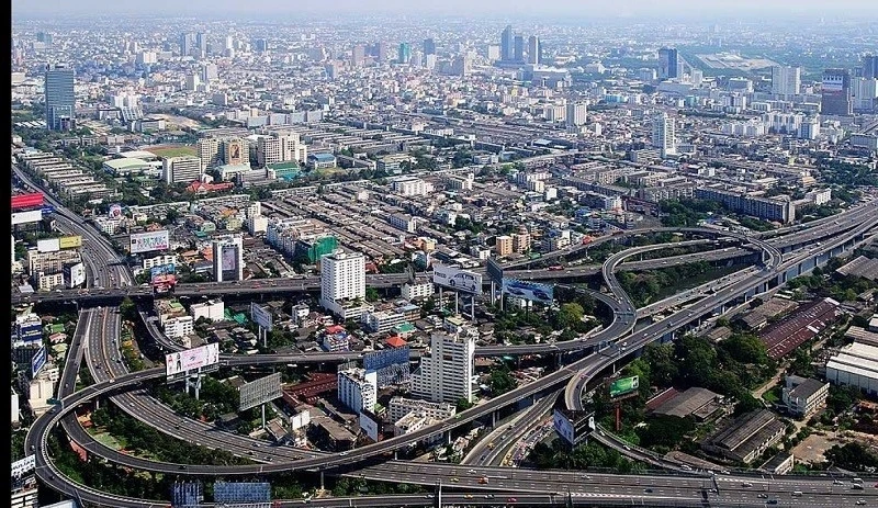 Метеорологические условия в Казахстане на 8 сентября: грозы, сильные дожди и высокая пожарная опасность