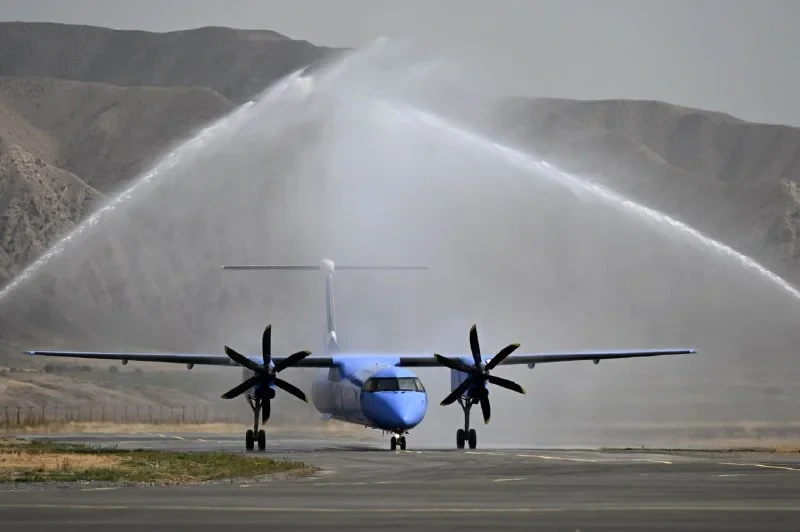 Рахимов о развитии гражданской авиации: Мобильность населения – ключевой фактор развития экономики