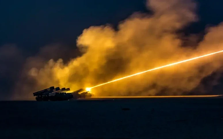 Зеленский: В первых пакетах помощи НАТО Украине будут ракеты для Patriot и HIMARS
