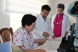 В Таласе решают проблему нехватки врачей: доплата до 40 тыс. сомов и жилье