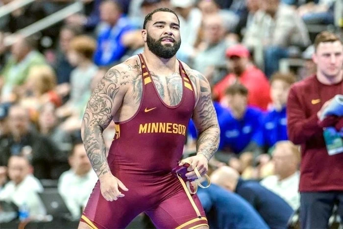 Олимпийский чемпион Гейбл Стивсон одержал победу в дебюте ММА