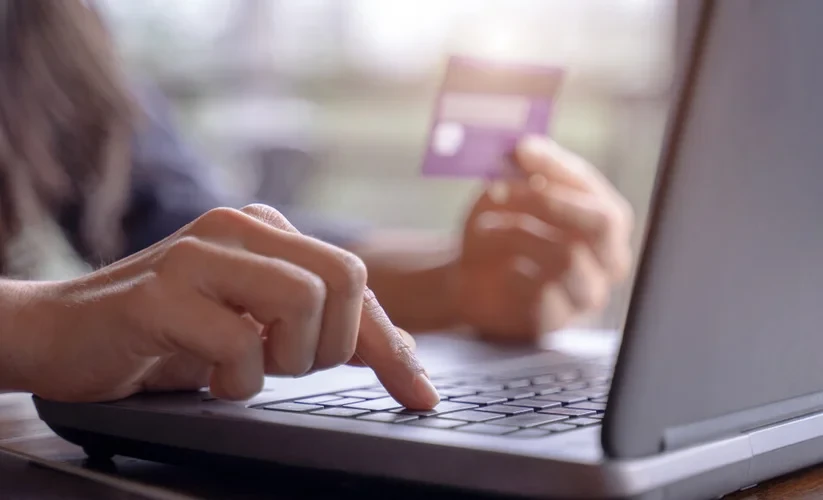 Бишкекчанка лишилась квартиры из-за мошенников