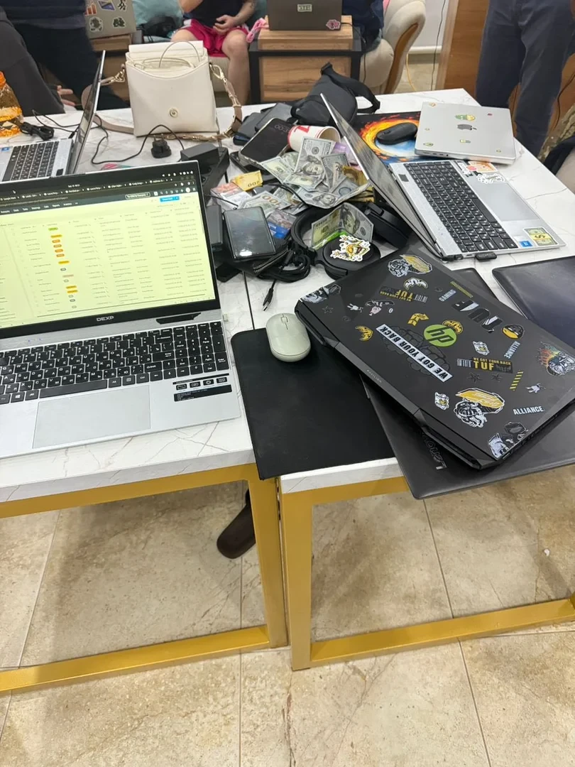 В Бишкеке задержаны участники транснациональной банды, обманывавшей граждан США и Европы