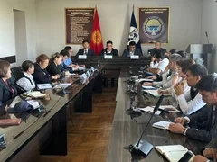 Члены ЦИК продолжают встречи с населением в регионах Кыргызстана