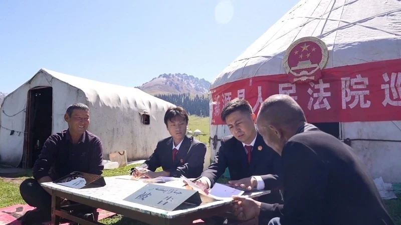 В Синьцзяне создали выездные суды для удобства жителей отдаленных районов