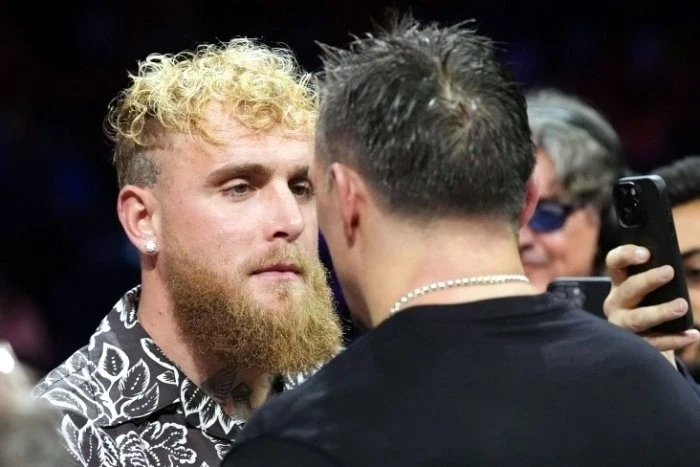 Усик готов провести бой с Джейком Полом по правилам MMA