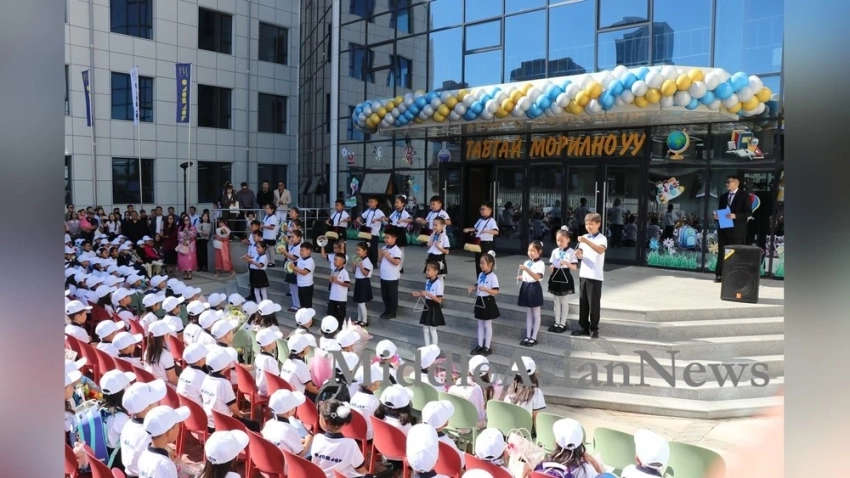 1.2 миллиона учащихся в будут зачислены в новый 2025-2026 учебный год