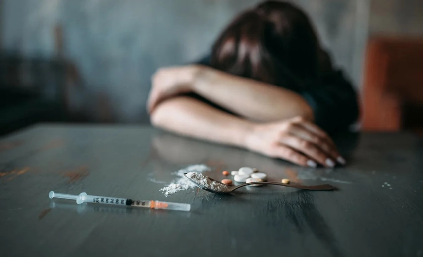 Опасные эксперименты: как новые наркотики угрожают подросткам