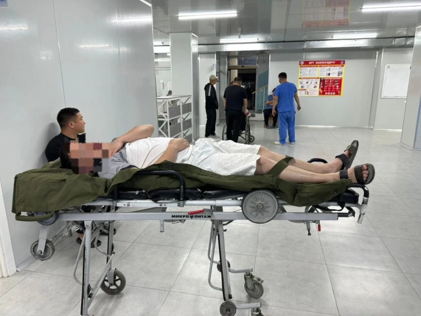 В Бишкеке жестоко избили врача. Он перенес несколько операций, а милиция тянет дело