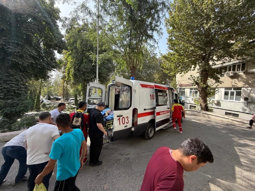 Гражданка Казахстана успешно эвакуирована санитарной авиацией из Кыргызстана на родину