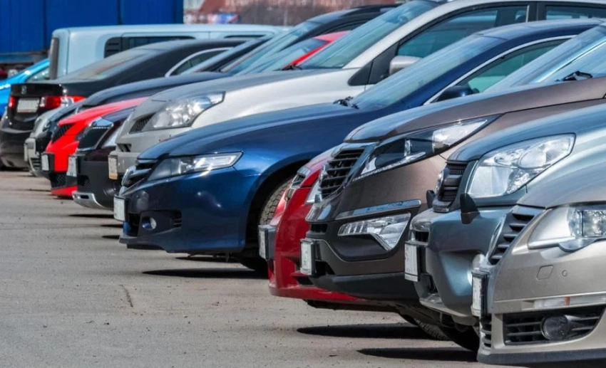 С 1 апреля легализовано 9 376 машин: кампания для авто с иностранными номерами выходит на финиш