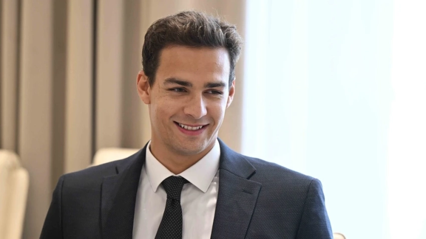 В ЖК попросили помочь пловцу Денису Петрашову с учебой в США