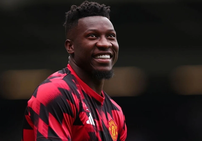 Онана уходит из "Манчестер Юнайтед" в "Трабзонспор"