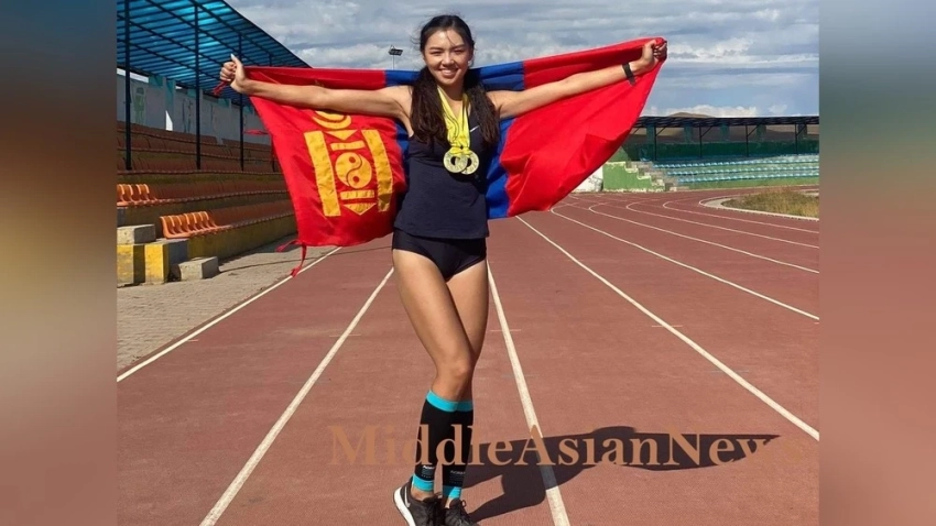 Красавица Оюундарь установила новый рекорд Монголии в тройном прыжке