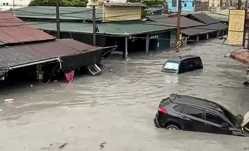Супертайфун «Рагаса» унес десятки жизней в Азии