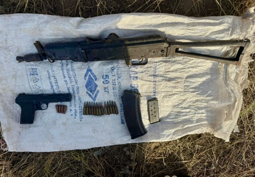 На территории Аламудунского района нашли тайник с боеприпасами и оружием членов ОПГ