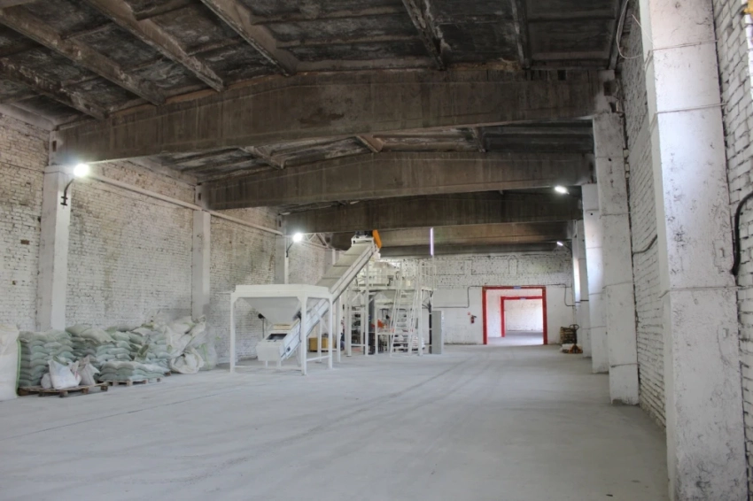 В Кыргызстане заработал завод по производству термопластика для дорожной разметки