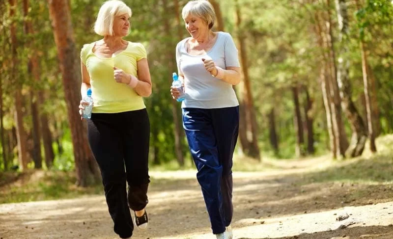 Врачи напомнили о пользе физической активности после 65 лет