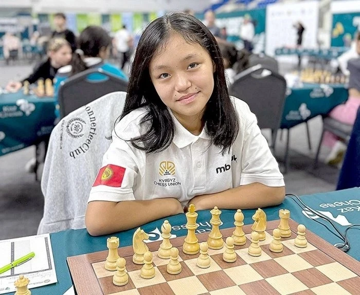 Юные шахматисты Кыргызстана выступили на чемпионате мира в Алматы