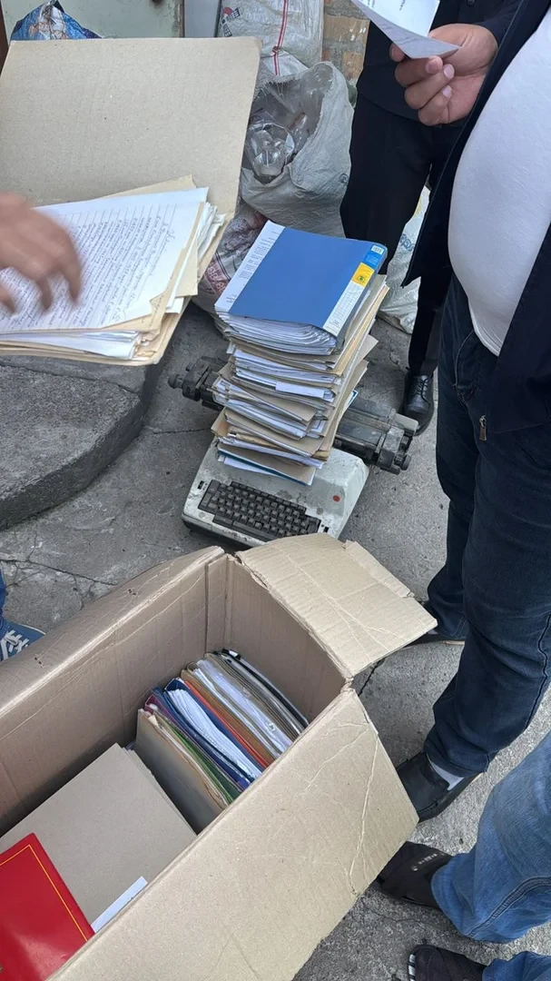 Сотрудники ГУ «Кадастр» незаконно выводили земельные участки в частную собственность