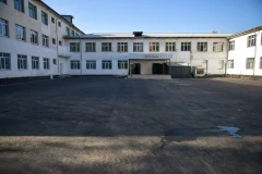 Мэр Бишкека снова нагрянул с проверкой в школу №56