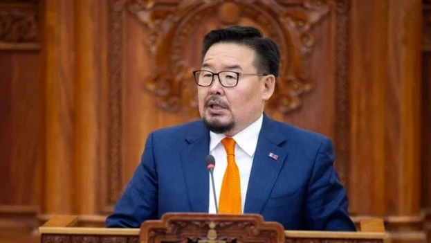 Премьер-министр Монголии Занданшатар ушел в отставку