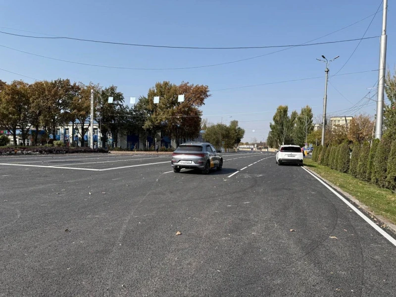 Еще один участок улицы Ю. Фучика в Бишкеке открыли после ремонта