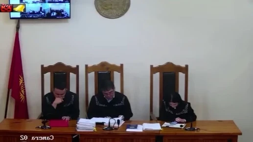 Экс-судья Тонского района потребовала отставки судей Бишкекского горсуда