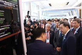 Ибраев предложил китайцам инвестировать в строительство ЛЭП «Кемин-Торугарт» и «Барскоон–Бедель»