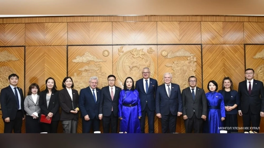 Парламентские группы Монголии и Польши обсудили укрепление сотрудничества