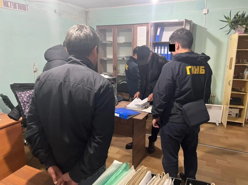 Водителей маршруток в Караколе облагали незаконными поборами — ГКНБ