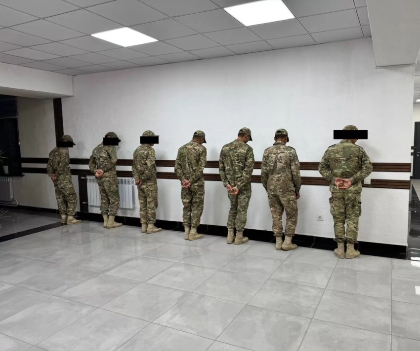 В Минобороны Кыргызстана выявлена коррупционная схема при призыве граждан на контрактную военную службу