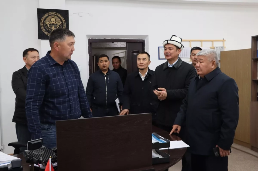 Глава Минэнерго устроил внеплановую проверку готовности Сокулукского РЭС к ОЗП