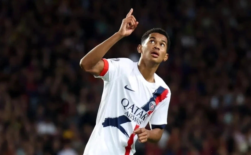 "ПСЖ" одержал волевую победу над "Барселоной" в Лиге чемпионов