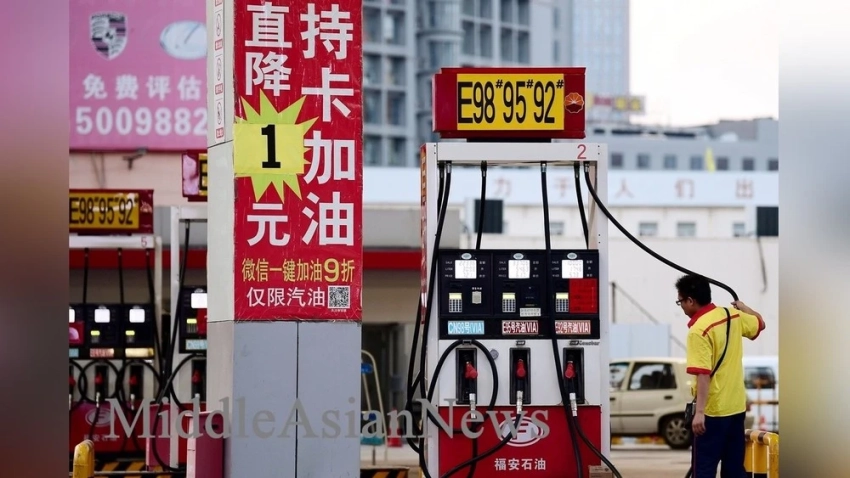 Монголия ведет переговоры о закупке топлива и бензина из Китая. Видео