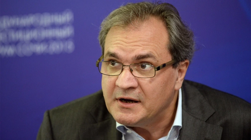 ДУМ России запретило курьерам-мусульманам перевозить "харамные" товары. Реакция властей