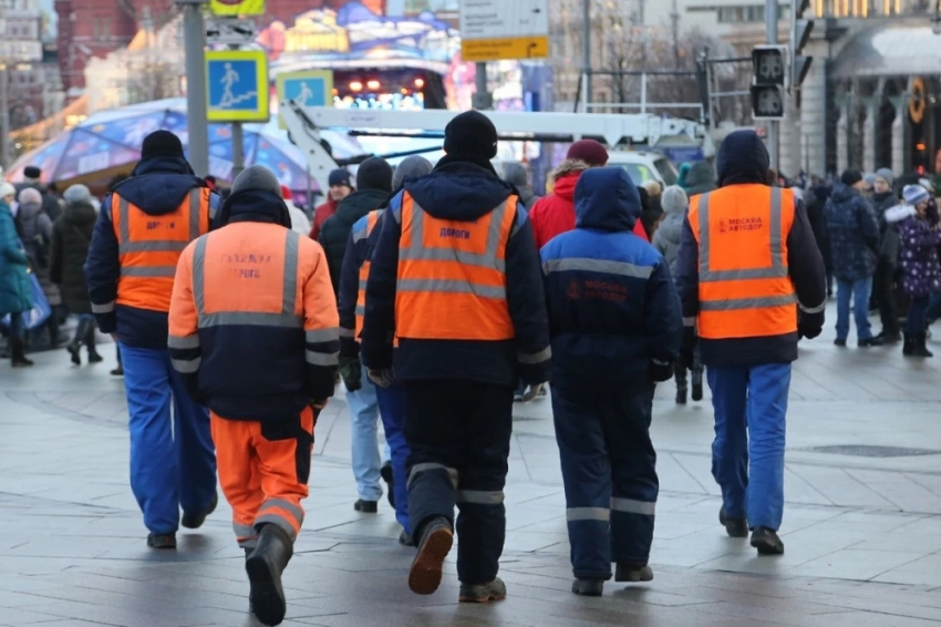 Фактчекинг: Мифы о миграционных реформах РФ и позициях КР в ЕАЭС