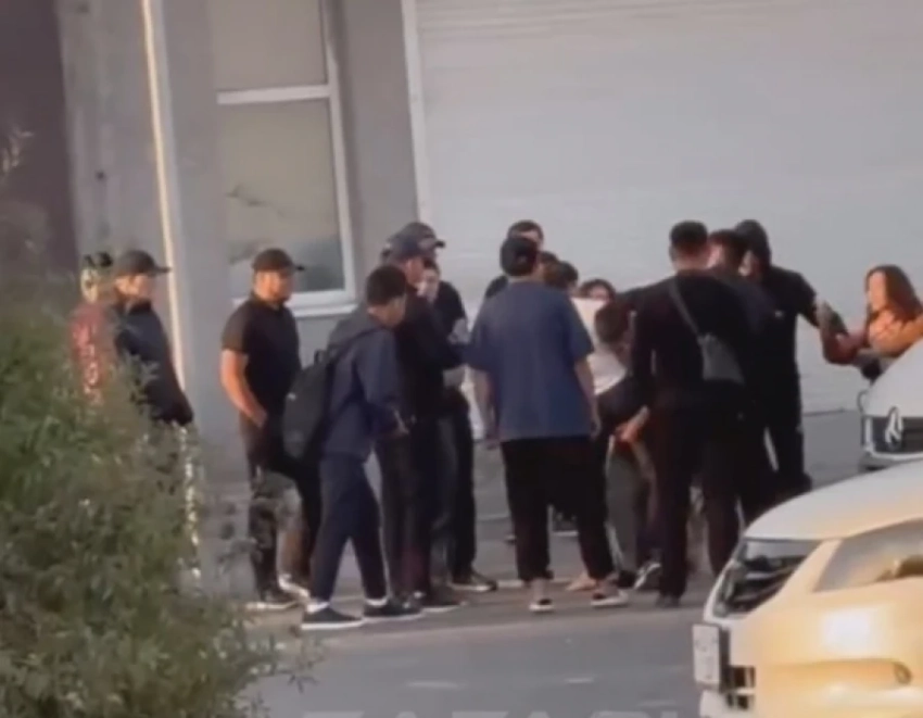 Массовая драка произошла в Бишкеке