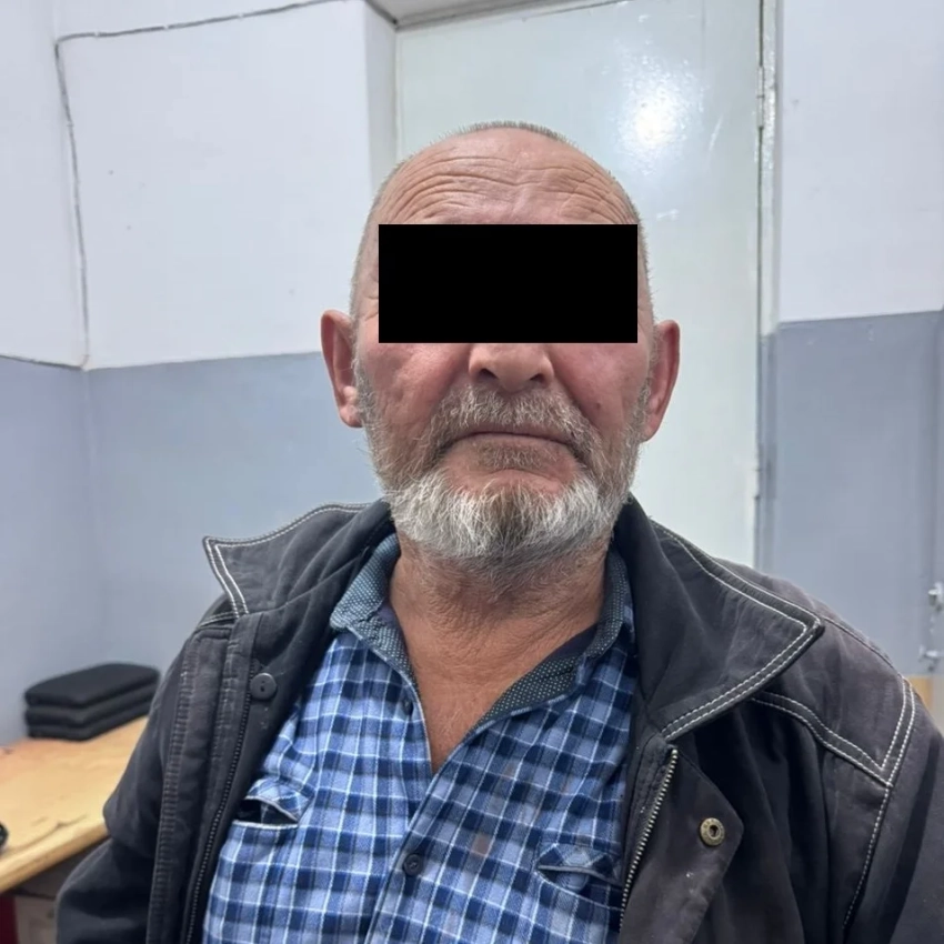 В Кара-Балте водитель грузовика насмерть сбил двух детей