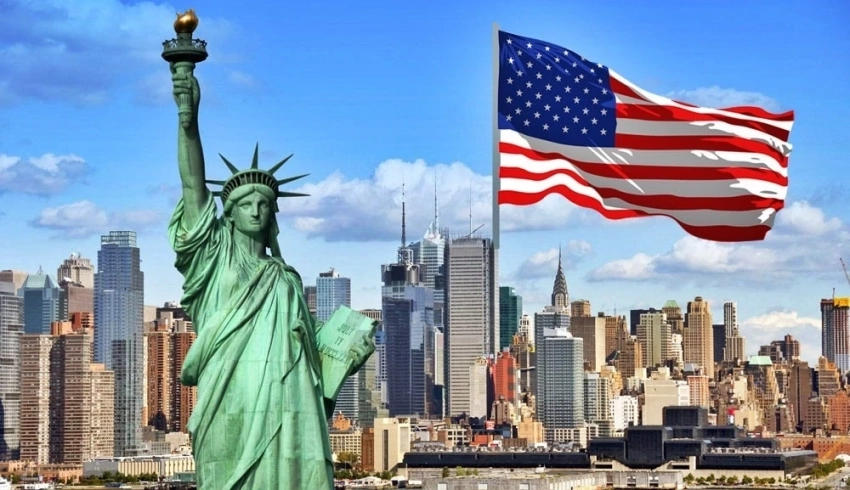 Гражданам КР в США рекомендовано соблюдать миграционное законодательство