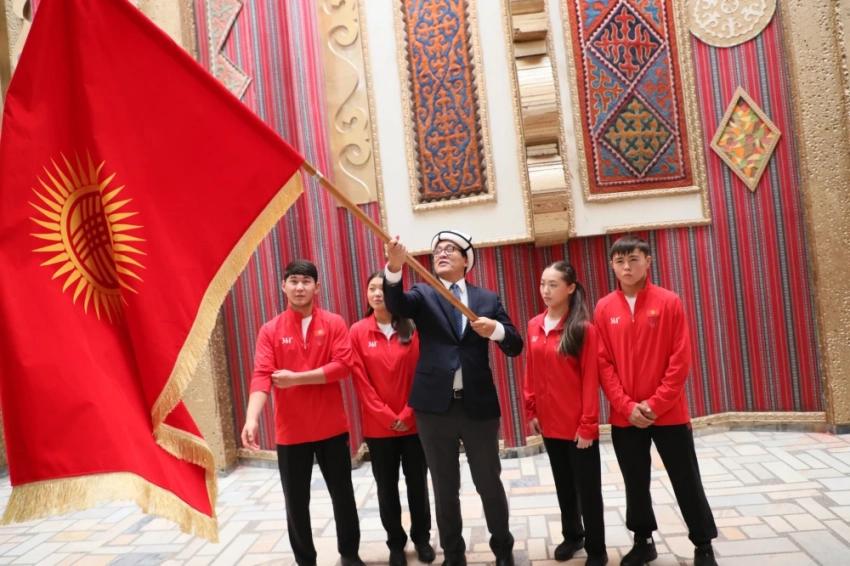 Сборная Кыргызстана отправилась на III Азиатские юношеские игры в Барейне