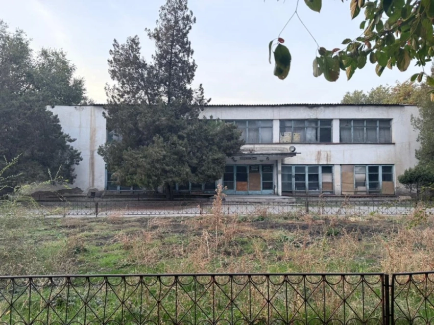 Глава кооператива незаконно завладел соцобъектами на 244 млн сомов в Сокулуке