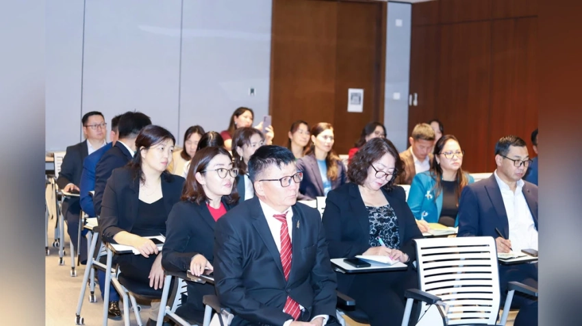 FRC предоставляет аймакам полномочия по борьбе с финансовыми преступлениями