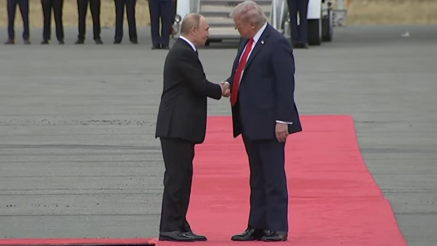 Трамп и Путин решили встретиться в ближайшее время