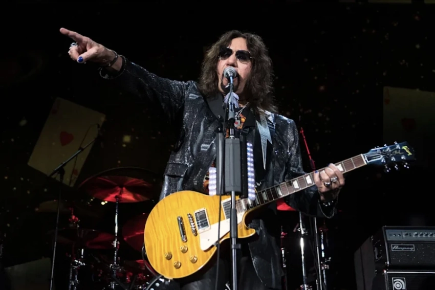 Умер один из основателей группы Kiss - гитарист Эйс Фрейли