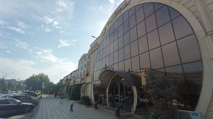 Женишбек Токторбаев обвинил двух экс-депутатов ЖК в долге на 14 млн сомов